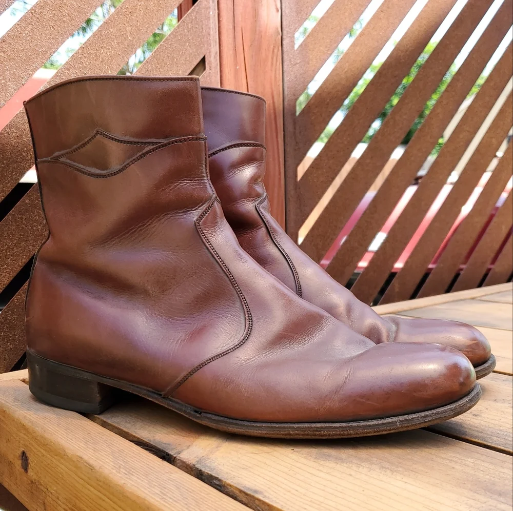 Wright Boots. 11 E. GPWC. Vintage Ankle Zipper Round Toe Boot. Brown Leather.